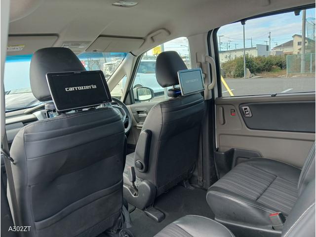 フリードハイブリッド ハイブリッド・ＥＸ　ホンダセンシング　９インチフローティングナビ　ＡＣＣ　後席モニター２個　両側パワースライド　ＬＥＤライト　シートヒーター　バックカメラ　フルセグＴＶ　プリクラッシュセーフティー　車線逸脱警告　６人乗（50枚目）