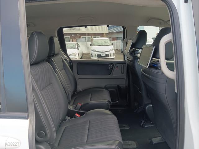 フリードハイブリッド ハイブリッド・ＥＸ　ホンダセンシング　９インチフローティングナビ　ＡＣＣ　後席モニター２個　両側パワースライド　ＬＥＤライト　シートヒーター　バックカメラ　フルセグＴＶ　プリクラッシュセーフティー　車線逸脱警告　６人乗（52枚目）