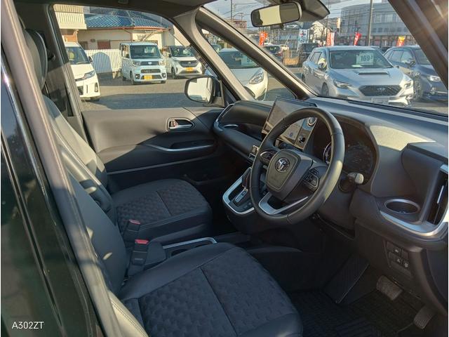 ヴォクシー ハイブリッドＳ－Ｚ　モデリスタフルエアロ　３眼ＬＥＤヘッドライト　１０．５インチナビＴＶ　トヨタチームメイト　両側パワースライド　パーキングブレーキサポート　全方位カメラ　１００Ｖ電源　前後ドラレコ（13枚目）