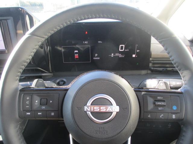 セレナ ハイウェイスターＶ　当店買取車両　ナビＴＶ　バックカメラ　両側パワースライドドア　プロパイロット（9枚目）