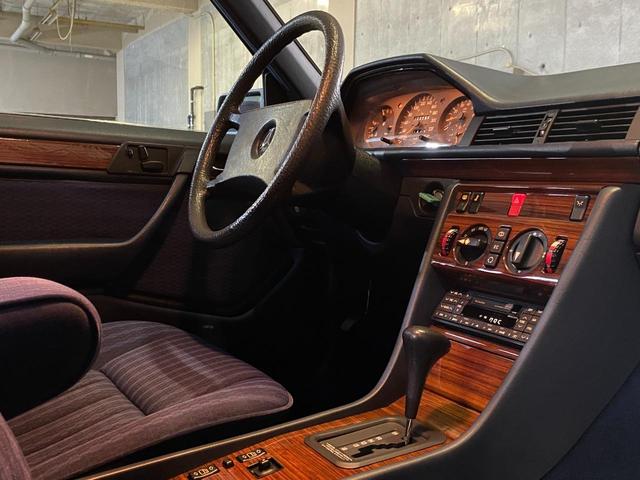 今年人気のブランド品や メルセデス ベンツ 国内自動車本体 Www Ayacouture Co Uk