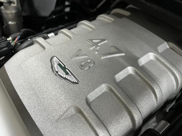 アストンマーティン Ｖ８ヴァンテージ