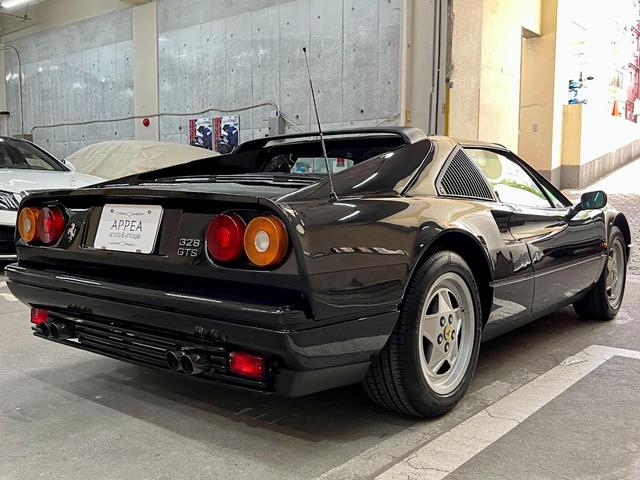 ３２８ ＧＴＳ　１９８９年最終モデル　後期ＡＢＳ付　希少純正ネロデイトナＭ　黒フルレザー内装　伊製イタルスタイルステンレスマフラー　Ｒ１年タイミングＢ／ウォーターＰ／ＡＢＳユニット交換　純正工具＆ルーフ収納カバー完備（6枚目）