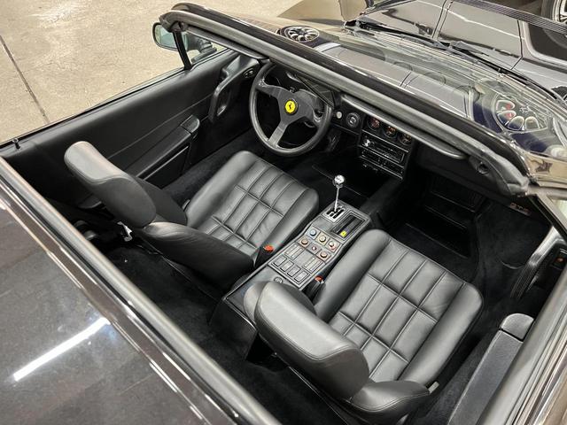 ３２８ ＧＴＳ　１９８９年最終モデル　後期ＡＢＳ付　希少純正ネロデイトナＭ　黒フルレザー内装　伊製イタルスタイルステンレスマフラー　Ｒ１年タイミングＢ／ウォーターＰ／ＡＢＳユニット交換　純正工具＆ルーフ収納カバー完備（15枚目）