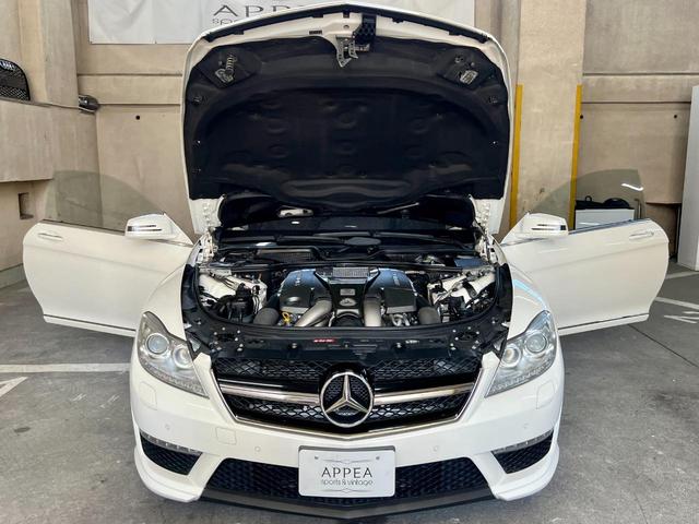 ＣＬ６３　ＡＭＧ　後期　パフォーマンスＰＫＧ（ＡＭＧパフォーマンスステア・チタニウムグレー鍛造２０ＡＷ・カーボンＥＧカバー・３００ｋｍリミッター）　ガラスＳＲ　ブラックアッシュウッドＰ　ハーマンカードン　取説保　Ｓキー(18枚目)