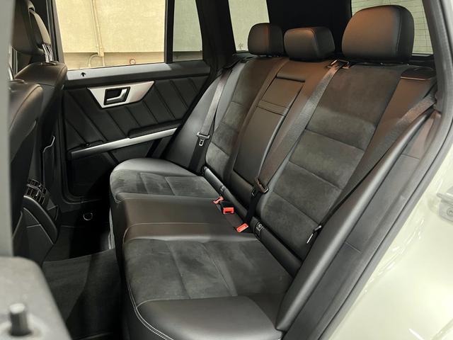 ＧＬＫクラス ＧＬＫ３５０　４マチック　後期最終左Ｈ　ＡＭＧスポーツＰＫＧ　ディストロニック＋　アルカンターラコンビＳ　ＡＭＧ１９ＡＷ　純正ナビ／ＴＶ（走行可）／３６０°カメラ／ＢＴ接続　ＬＥＤポジションランプ＆クロームガード　取説保Ｓキー（12枚目）