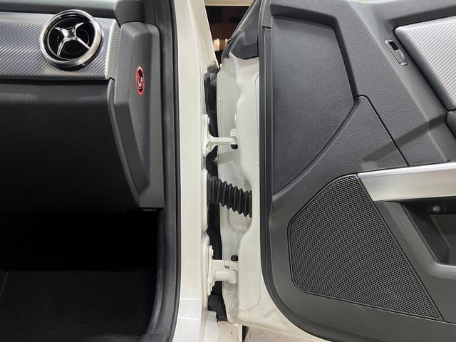 ＧＬＫクラス ＧＬＫ３５０　４マチック　後期最終左Ｈ　ＡＭＧスポーツＰＫＧ　ディストロニック＋　アルカンターラコンビＳ　ＡＭＧ１９ＡＷ　純正ナビ／ＴＶ（走行可）／３６０°カメラ／ＢＴ接続　ＬＥＤポジションランプ＆クロームガード　取説保Ｓキー（25枚目）