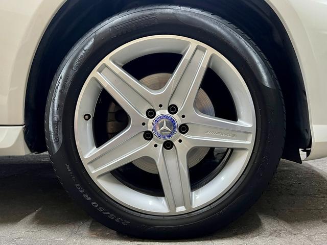 ＧＬＫクラス ＧＬＫ３５０　４マチック　後期最終左Ｈ　ＡＭＧスポーツＰＫＧ　ディストロニック＋　アルカンターラコンビＳ　ＡＭＧ１９ＡＷ　純正ナビ／ＴＶ（走行可）／３６０°カメラ／ＢＴ接続　ＬＥＤポジションランプ＆クロームガード　取説保Ｓキー（31枚目）