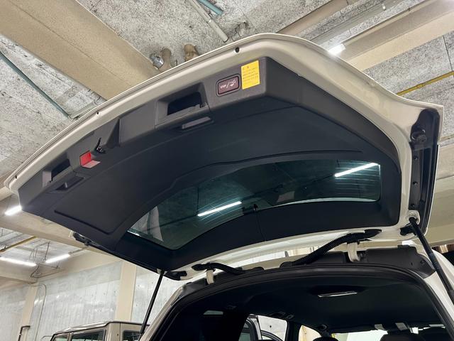 ＧＬＫクラス ＧＬＫ３５０　４マチック　後期最終左Ｈ　ＡＭＧスポーツＰＫＧ　ディストロニック＋　アルカンターラコンビＳ　ＡＭＧ１９ＡＷ　純正ナビ／ＴＶ（走行可）／３６０°カメラ／ＢＴ接続　ＬＥＤポジションランプ＆クロームガード　取説保Ｓキー（40枚目）