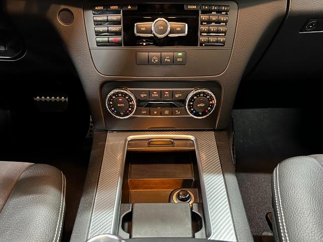 ＧＬＫクラス ＧＬＫ３５０　４マチック　後期最終左Ｈ　ＡＭＧスポーツＰＫＧ　ディストロニック＋　アルカンターラコンビＳ　ＡＭＧ１９ＡＷ　純正ナビ／ＴＶ（走行可）／３６０°カメラ／ＢＴ接続　ＬＥＤポジションランプ＆クロームガード　取説保Ｓキー（44枚目）