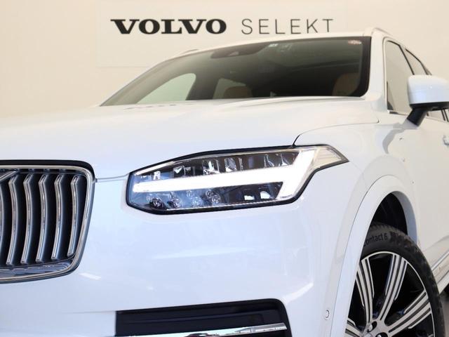 ＸＣ９０ リチャージ　ＰＨＶ　Ｔ８　ＡＷＤ　インスクリプション　ＰＨＥＶ　４ＷＤ　３列７人乗り　電動パノラマガラスサンルーフ　エアサス　茶革　前後純正ドラレコ　ｈａｒｍａｎ／ｋａｒｄｏｎ　ステアリングヒーター　前後シートヒーター　シートエアコン　パワーテールゲート（28枚目）