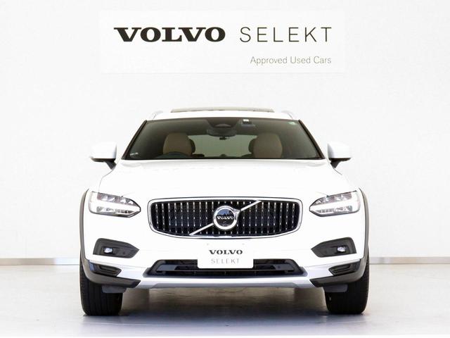 Ｖ９０ クロスカントリー　アルティメット　Ｂ５　ＡＷＤ　Ｂ＆Ｗプレミアムサウンド　エアサス　パノラマサンルーフ　Ｇｏｏｇｌｅ搭載　４ＷＤ　４８Ｖ　茶革　ピッチドオークウッドパネル　クリスタルシフトノブ　リラクゼーション機能　前後シートヒーター　１９ＡＷ（10枚目）