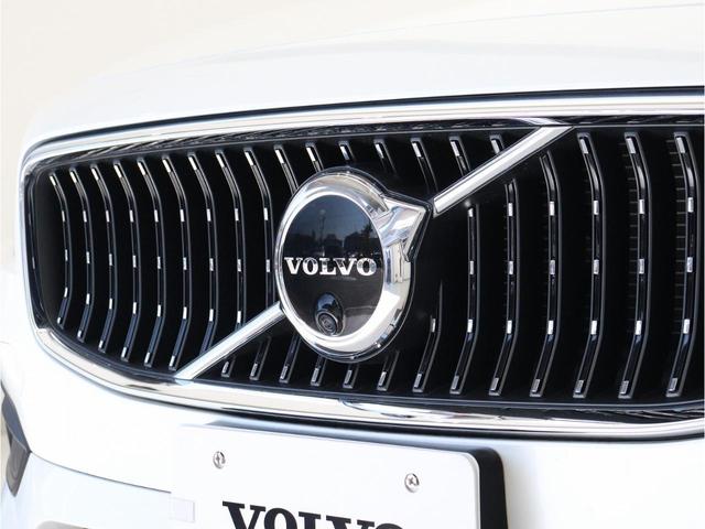 Ｖ９０ クロスカントリー　アルティメット　Ｂ５　ＡＷＤ　Ｂ＆Ｗプレミアムサウンド　エアサス　パノラマサンルーフ　Ｇｏｏｇｌｅ搭載　４ＷＤ　４８Ｖ　茶革　ピッチドオークウッドパネル　クリスタルシフトノブ　リラクゼーション機能　前後シートヒーター　１９ＡＷ（24枚目）