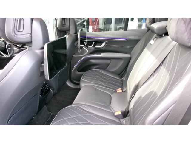 EQS SUV EQS450 4マチック SUV AMGラインパッケージ デジタルインテリアパッケージ ショーファーパッケージ ナイトパッケージ 3列シート AMGライン Bluetooth接続 ETC LEDヘッドライト TV クルーズコントロール(25枚目)