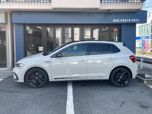 ポロＧＴＩ エディション２５　ワンオーナー　純正ナビ　バックカメラ　ＥＴＣ　ドライブレコーダー　ブラインドスポットモニター　アダプティブクルーズコントロール　２５周年記念モデル　専用レザーシート　シートヒーター　１８インチＡＷ（5枚目）