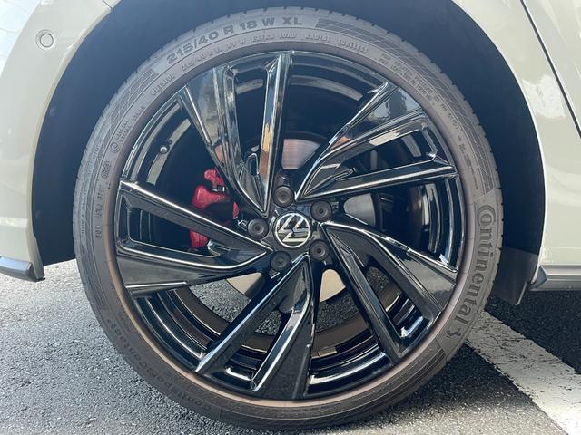 ポロＧＴＩ エディション２５　ワンオーナー　純正ナビ　バックカメラ　ＥＴＣ　ドライブレコーダー　ブラインドスポットモニター　アダプティブクルーズコントロール　２５周年記念モデル　専用レザーシート　シートヒーター　１８インチＡＷ（56枚目）