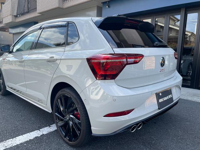 ポロＧＴＩ エディション２５　ワンオーナー　純正ナビ　バックカメラ　ＥＴＣ　ドライブレコーダー　ブラインドスポットモニター　アダプティブクルーズコントロール　２５周年記念モデル　専用レザーシート　シートヒーター　１８インチＡＷ（68枚目）