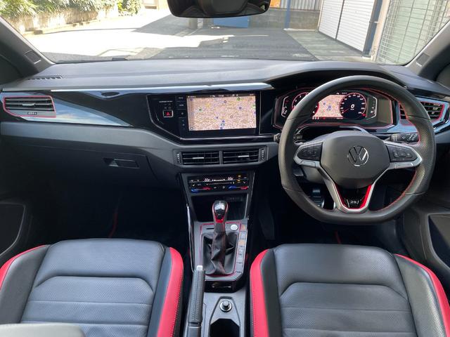 ポロＧＴＩ エディション２５　ワンオーナー　純正ナビ　バックカメラ　ＥＴＣ　ドライブレコーダー　ブラインドスポットモニター　アダプティブクルーズコントロール　２５周年記念モデル　専用レザーシート　シートヒーター　１８インチＡＷ（76枚目）