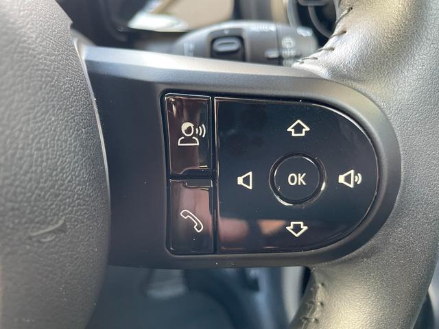 ＭＩＮＩ ワン　クラシック・トリム　ワンオーナー　デジタルメーター　純正タッチパネルナビ　バックカメラ　ＥＴＣ　クルーズコントロール　ハーフレザーシート　１５インチＡＷ　コンフォートアクセス　ＬＥＤヘッドライト（10枚目）