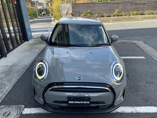 ＭＩＮＩ ワン　クラシック・トリム　ワンオーナー　デジタルメーター　純正タッチパネルナビ　バックカメラ　ＥＴＣ　クルーズコントロール　ハーフレザーシート　１５インチＡＷ　コンフォートアクセス　ＬＥＤヘッドライト（44枚目）