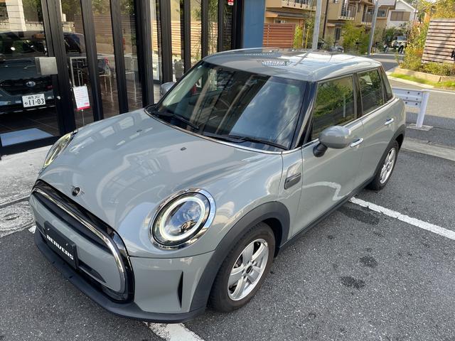 ＭＩＮＩ ワン　クラシック・トリム　ワンオーナー　デジタルメーター　純正タッチパネルナビ　バックカメラ　ＥＴＣ　クルーズコントロール　ハーフレザーシート　１５インチＡＷ　コンフォートアクセス　ＬＥＤヘッドライト（49枚目）