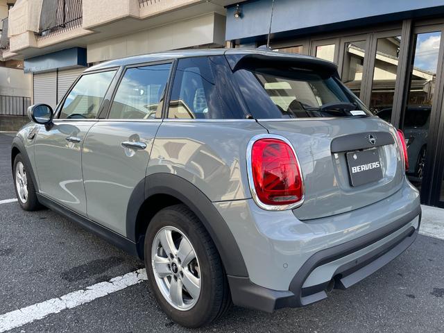 ＭＩＮＩ ワン　クラシック・トリム　ワンオーナー　デジタルメーター　純正タッチパネルナビ　バックカメラ　ＥＴＣ　クルーズコントロール　ハーフレザーシート　１５インチＡＷ　コンフォートアクセス　ＬＥＤヘッドライト（66枚目）