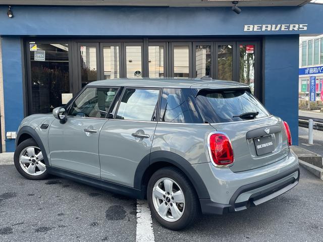 ＭＩＮＩ ワン　クラシック・トリム　ワンオーナー　デジタルメーター　純正タッチパネルナビ　バックカメラ　ＥＴＣ　クルーズコントロール　ハーフレザーシート　１５インチＡＷ　コンフォートアクセス　ＬＥＤヘッドライト（79枚目）