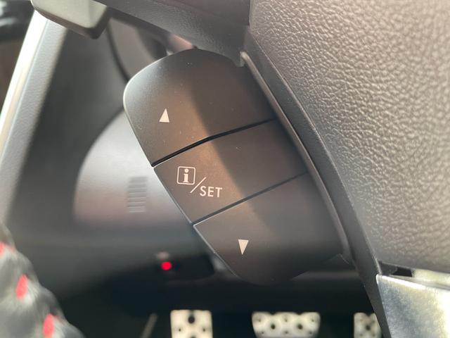 レヴォーグ 1.6GT-Sアイサイト ダイアトーンナビ バックカメラ ETC 前後ドライブレコーダー サイドカメラ メモリー付パワーシート シートヒーター LEDアクセサリーライナー LEDヘッドライト アイサイトVer3 18インチAW(11枚目)