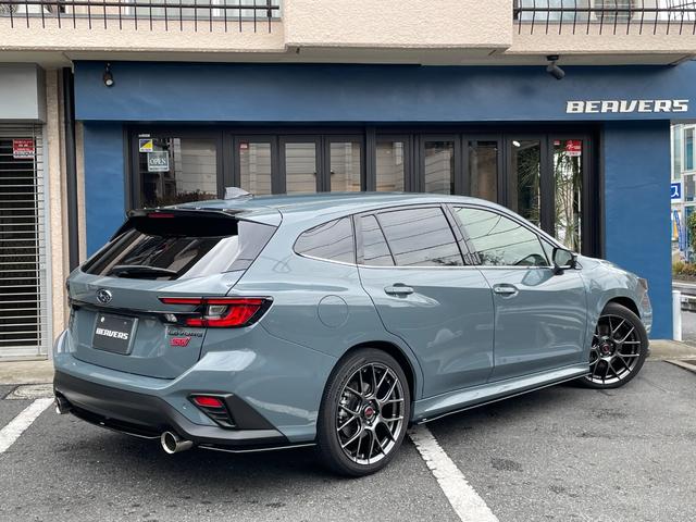 レヴォーグ STIスポーツシャープ ワンオーナー 500台限定車 STIエアロパッケージ STIルーフエンドスポイラー STIパフォーマンスマフラーLEDアクセサリーライナー CD/DVDデッキ ETC2.0 ドライブレコーダー(2枚目)