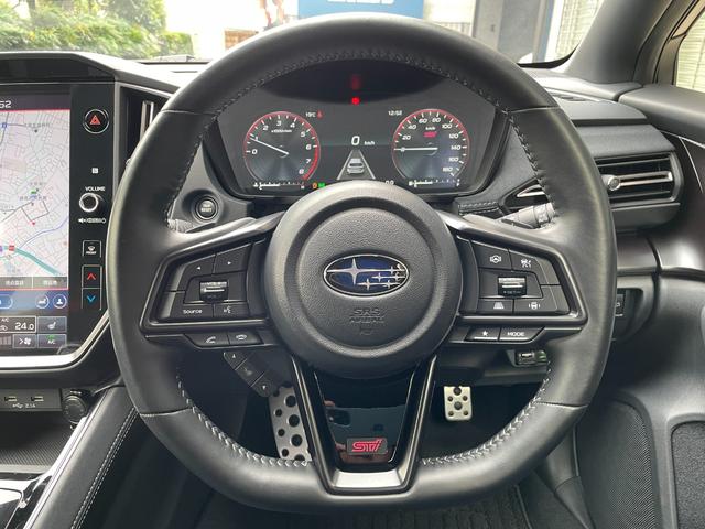 レヴォーグ STIスポーツシャープ ワンオーナー 500台限定車 STIエアロパッケージ STIルーフエンドスポイラー STIパフォーマンスマフラーLEDアクセサリーライナー CD/DVDデッキ ETC2.0 ドライブレコーダー(8枚目)