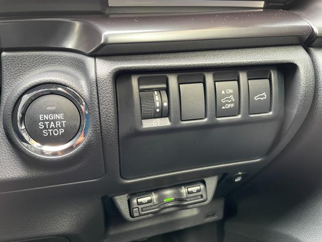 レヴォーグ STIスポーツシャープ ワンオーナー 500台限定車 STIエアロパッケージ STIルーフエンドスポイラー STIパフォーマンスマフラーLEDアクセサリーライナー CD/DVDデッキ ETC2.0 ドライブレコーダー(14枚目)