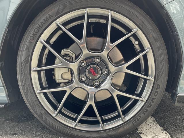 レヴォーグ STIスポーツシャープ ワンオーナー 500台限定車 STIエアロパッケージ STIルーフエンドスポイラー STIパフォーマンスマフラーLEDアクセサリーライナー CD/DVDデッキ ETC2.0 ドライブレコーダー(56枚目)