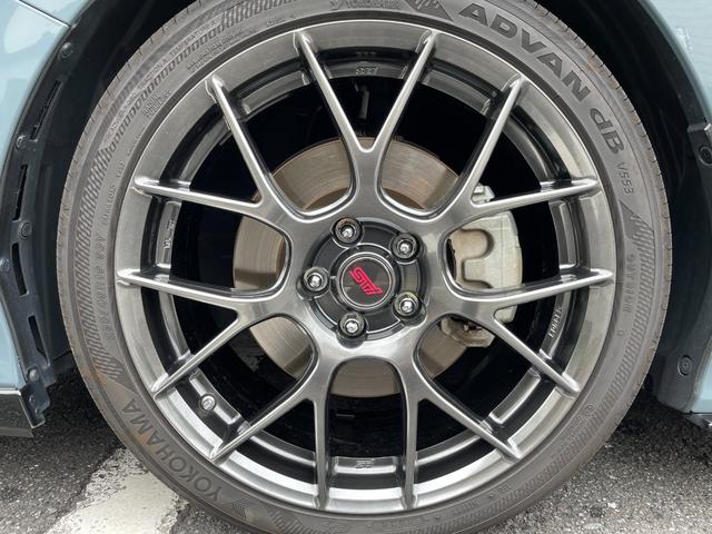 レヴォーグ STIスポーツシャープ ワンオーナー 500台限定車 STIエアロパッケージ STIルーフエンドスポイラー STIパフォーマンスマフラーLEDアクセサリーライナー CD/DVDデッキ ETC2.0 ドライブレコーダー(59枚目)
