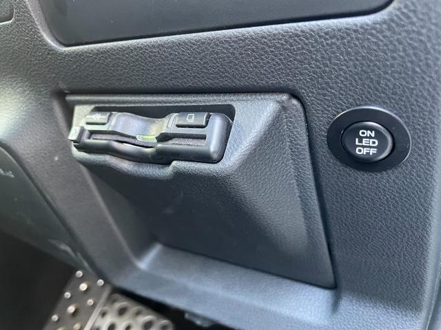 レヴォーグ GT-H EX ワンオーナー エアロパッケージ フローティングルーフスポイラー ドライブレコーダー ETC2.0 ナビ フロント/サイド/バックカメラ ブラインドスポットモニター パワーバックドア 18インチAW(66枚目)