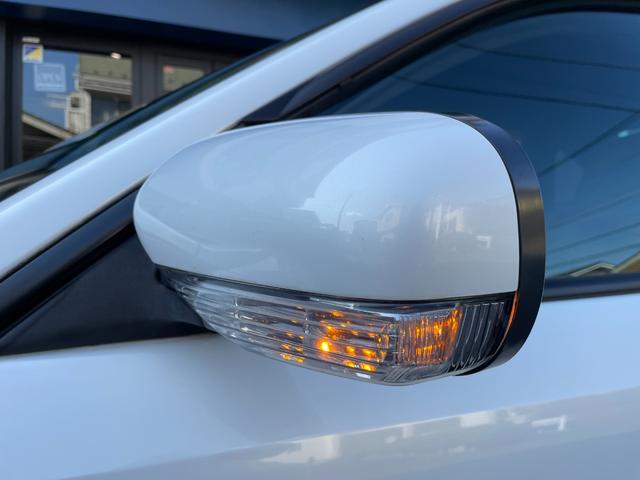 レガシィB4 ブリッツェン2005モデル 専用前後バンパー フロントグリル 専用ブラック本革シート シートヒーター 専用フロアカーペット 専用サイドシルプレート ブラックルーフトリム パナソニックストラーダナビ バックカメラ 社外17AW(15枚目)