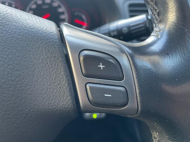 レガシィB4 ブリッツェン2005モデル 専用前後バンパー フロントグリル 専用ブラック本革シート シートヒーター 専用フロアカーペット 専用サイドシルプレート ブラックルーフトリム パナソニックストラーダナビ バックカメラ 社外17AW(36枚目)