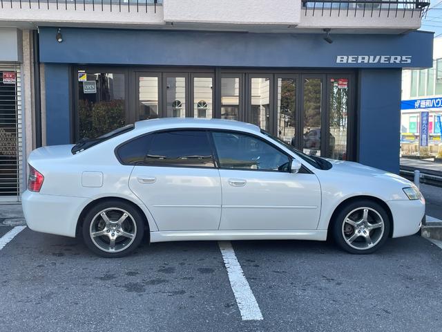 レガシィB4 ブリッツェン2005モデル 専用前後バンパー フロントグリル 専用ブラック本革シート シートヒーター 専用フロアカーペット 専用サイドシルプレート ブラックルーフトリム パナソニックストラーダナビ バックカメラ 社外17AW(74枚目)