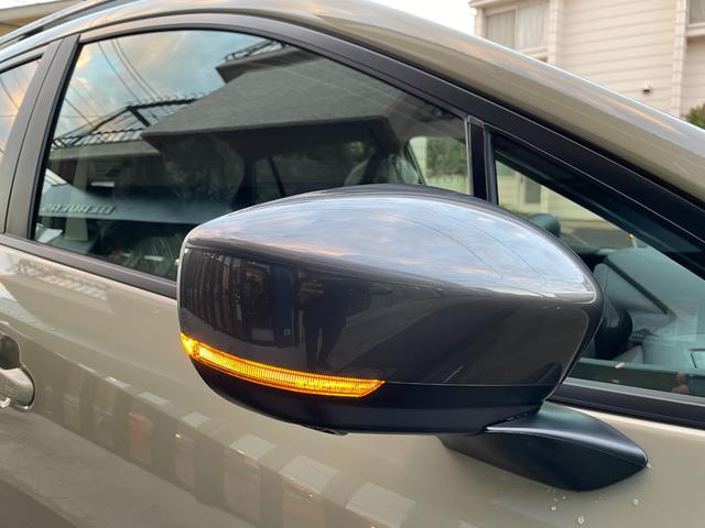 クロストレック リミテッド　登録済未使用車　ルーフレール　１１．６インチナビ　３６０°カメラ　純正フロアマット　シートヒーター　ステアリングヒーター　パワーシート　ブラインドスポットモニター　ＬＥＤヘッドライト　１８インチＡＷ（14枚目）