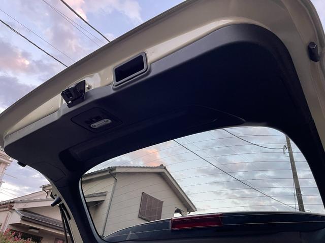 クロストレック リミテッド　登録済未使用車　ルーフレール　１１．６インチナビ　３６０°カメラ　純正フロアマット　シートヒーター　ステアリングヒーター　パワーシート　ブラインドスポットモニター　ＬＥＤヘッドライト　１８インチＡＷ（66枚目）