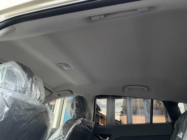 クロストレック リミテッド　登録済未使用車　ルーフレール　１１．６インチナビ　３６０°カメラ　純正フロアマット　シートヒーター　ステアリングヒーター　パワーシート　ブラインドスポットモニター　ＬＥＤヘッドライト　１８インチＡＷ（68枚目）