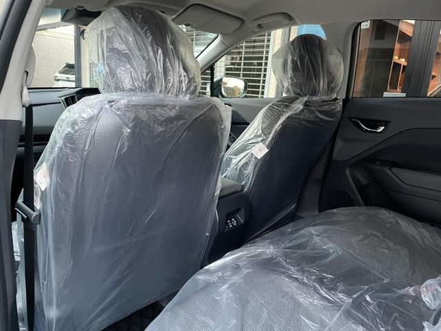 クロストレック リミテッド　登録済未使用車　ルーフレール　１１．６インチナビ　３６０°カメラ　純正フロアマット　シートヒーター　ステアリングヒーター　パワーシート　ブラインドスポットモニター　ＬＥＤヘッドライト　１８インチＡＷ（74枚目）