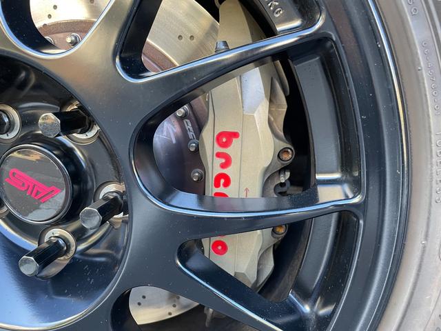 ＷＲＸ ＳＴＩ タイプＲＡ－Ｒ　ワンオーナー　５００台限定車　ＰＲＯＶＡカスタム　ＶＡＲＩＳカーボンボンネット／エアロ／ＧＴウィング　フジツボチタンマフラー　レカロＲＳ－Ｇ　オーリンズ車高調　ブレンボキャリパー　ＢＢＳ１８ＡＷ（38枚目）
