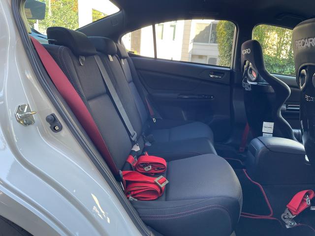 ＷＲＸ ＳＴＩ タイプＲＡ－Ｒ　ワンオーナー　５００台限定車　ＰＲＯＶＡカスタム　ＶＡＲＩＳカーボンボンネット／エアロ／ＧＴウィング　フジツボチタンマフラー　レカロＲＳ－Ｇ　オーリンズ車高調　ブレンボキャリパー　ＢＢＳ１８ＡＷ（58枚目）