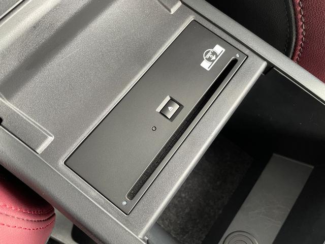 レヴォーグ STIスポーツ EX ワンオーナー ナビ フロント/サイド/バックカメラ ETC2.0 ドライブレコーダー CD/DVDデッキ 18インチAW ブラインドスポットモニター デジタルインナーミラー パワーバックドア(21枚目)