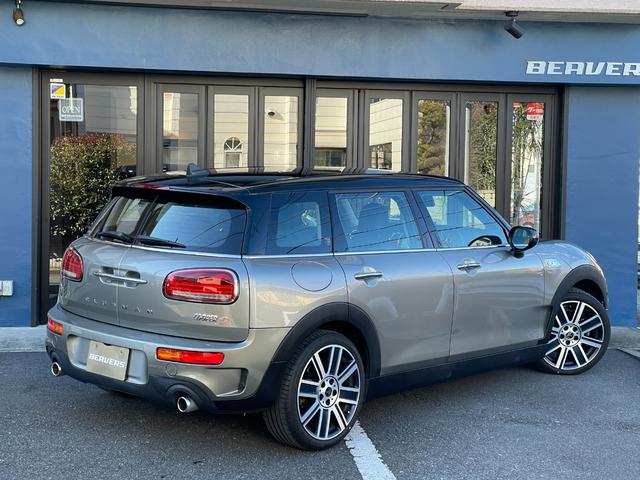 ＭＩＮＩ クーパーＳＤ　クラブマン　ワンオーナー　ブラックレザー　パワーシート　シートヒーター　純正ナビ　バックカメラ　ミラーＥＴＣ　ＬＥＤヘッドライト　１８インチＡＷ　パドルシフト　アダプティブクルーズコントロール（2枚目）