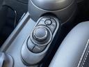ワン　クラシック・トリム　ワンオーナー　デジタルメーター　純正タッチパネルナビ　バックカメラ　ＥＴＣ　クルーズコントロール　ハーフレザーシート　１５インチＡＷ　コンフォートアクセス　ＬＥＤヘッドライト（20枚目）