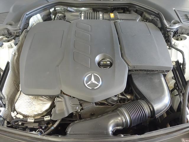 Ｃクラス Ｃ２２０　ｄ　アバンギャルド　ＡＭＧライン　ベーシックパッケージ　Ｂｌｕｅｔｏｏｔｈ接続　ＥＴＣ　ＬＥＤヘッドライト　ＴＶ　アイドリングストップ　クルーズコントロール　コネクテッド機能　サイドカメラ　サンルーフ・ガラスルーフ　シートヒーター（9枚目）