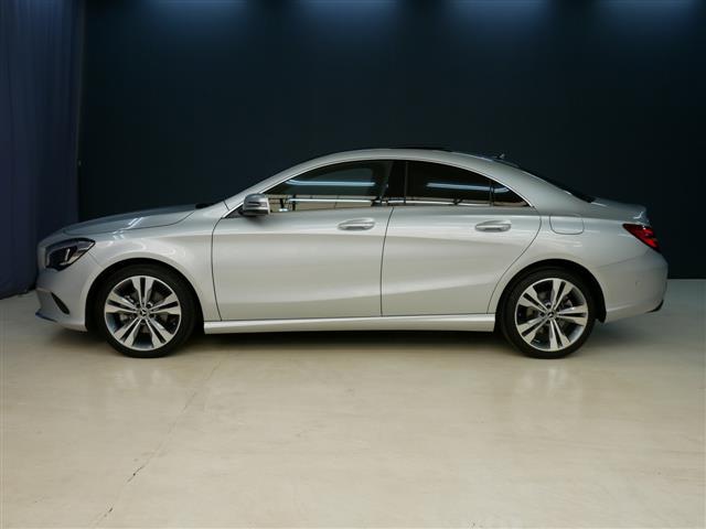 CLA220 4マチック レーダーセーフティP プレミアムP(3枚目)