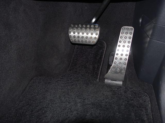 GLE GLE450 d 4MATIC クーペ スポーツ Bluetooth接続 ETC LEDヘッドライト TV アイドリングストップ クルーズコントロール コネクテッド機能 サイドカメラ サンルーフ・ガラスルーフ シートエアコン シートヒーター(28枚目)