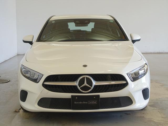 Ａクラス Ａ１８０　レーダーセーフティパッケージ　ナビゲーションパッケージ　Ｂｌｕｅｔｏｏｔｈ接続　ＥＴＣ　ＬＥＤヘッドライト　ＴＶ　アイドリングストップ　クルーズコントロール　コネクテッド機能　トランクスルー　ナビ（2枚目）